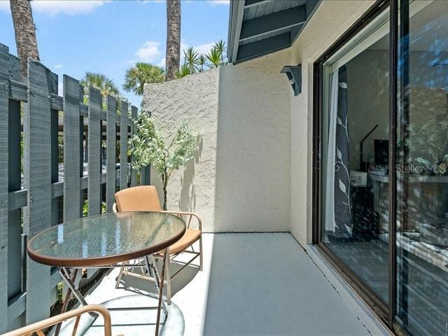 7364 CLOISTER DRIVE 7364, Sarasota, FL 34231