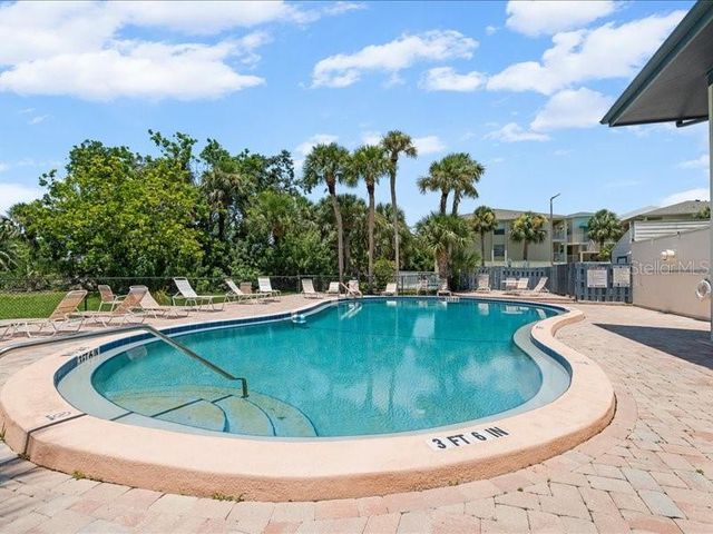 7364 CLOISTER DRIVE 7364, Sarasota, FL 34231