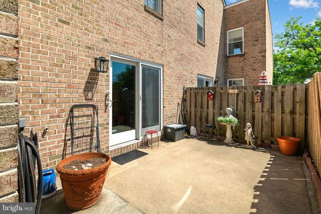 2198 HARBOUR DR, Palmyra, NJ 08065