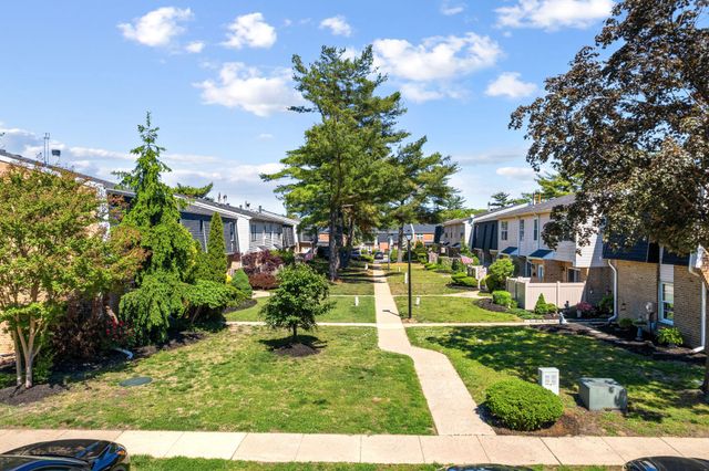 2198 HARBOUR DR, Palmyra, NJ 08065