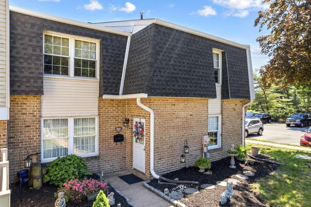2198 HARBOUR DR, Palmyra, NJ 08065