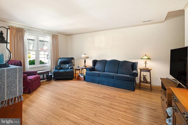 2198 HARBOUR DR, Palmyra, NJ 08065
