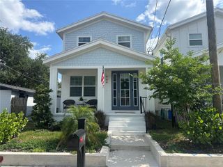 1912 W CHESTNUT STREET, Tampa, FL 33607
