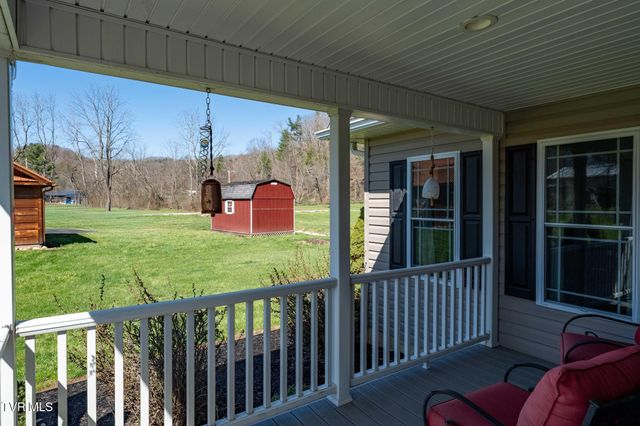 2144 Highway 421 N, Mountain City, TN 37683