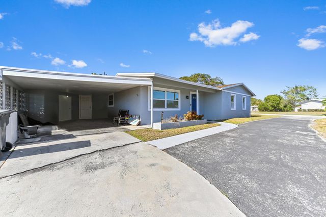 6491 Mackinac Road, Lake Worth, FL 33462