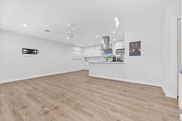 6491 Mackinac Road, Lake Worth, FL 33462