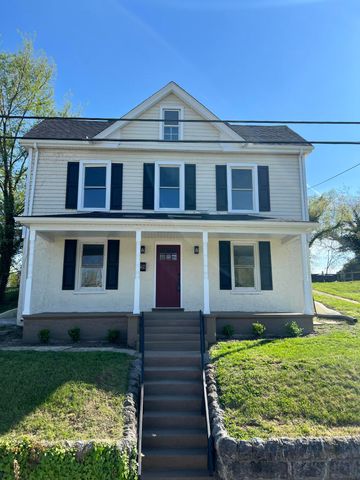 602 Rutherford AVE NW, Roanoke, VA 24016
