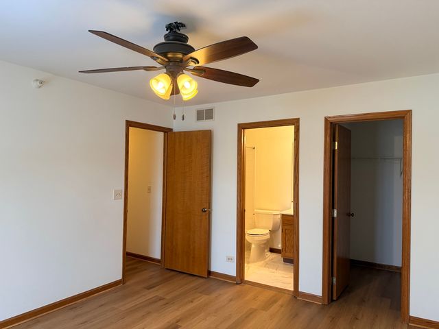 1303 Orleans Drive, Mundelein, IL 60060