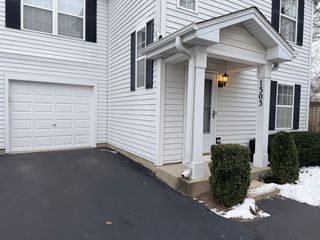 1303 Orleans Drive, Mundelein, IL 60060