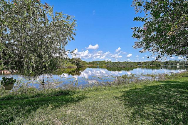 7363 OAK MOSS DRIVE 33, Sarasota, FL 34241