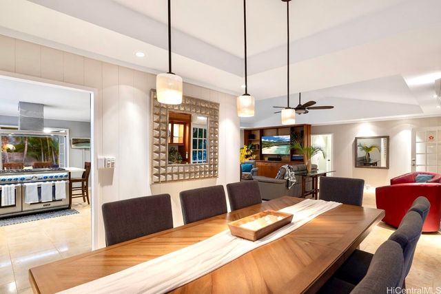 49 Pilipu Place, Kailua, HI 96734