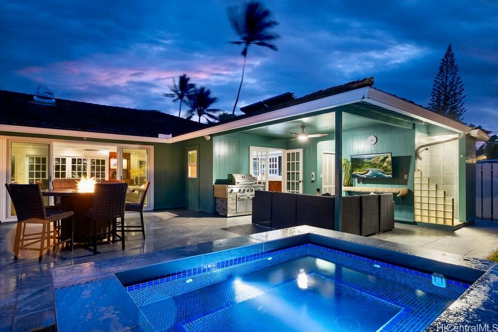 49 Pilipu Place, Kailua, HI 96734