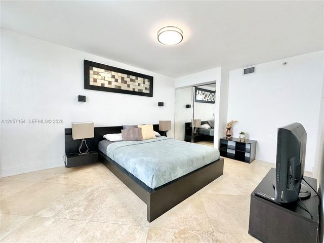 1717 N Bayshore Drive A1534, Miami, FL 33132