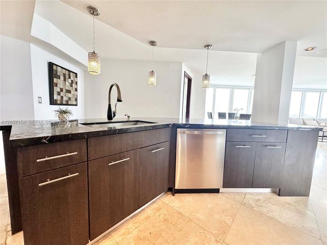 1717 N Bayshore Drive A1534, Miami, FL 33132