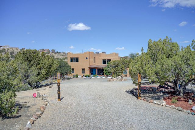 29 Sandia Lane, Placitas, NM 87043