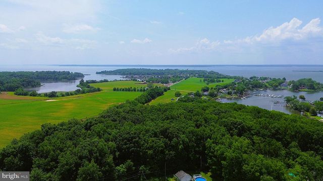 8029-A SHORE RD, Baltimore, MD 21219