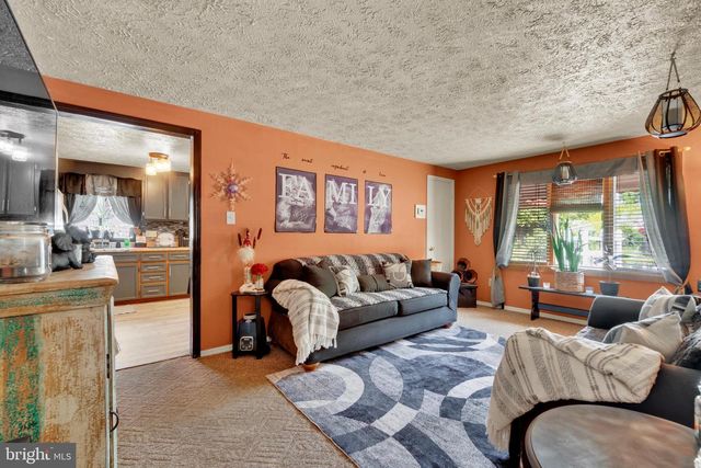 8029-A SHORE RD, Baltimore, MD 21219