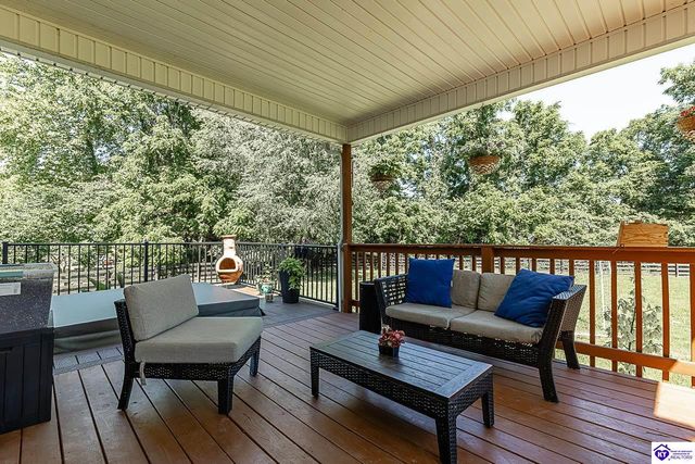 124 W Mossy Creek Court, Elizabethtown, KY 42701