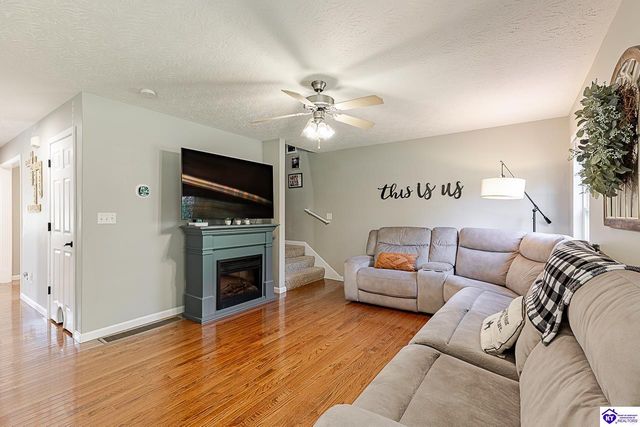 124 W Mossy Creek Court, Elizabethtown, KY 42701