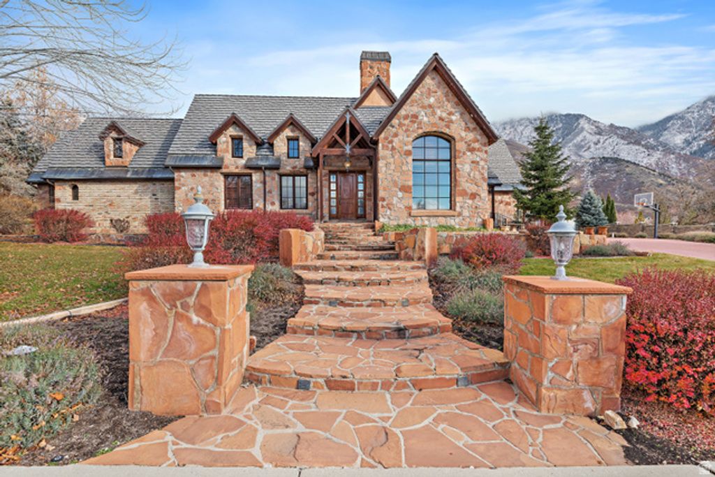 986 N SUNBROOK CIR, Alpine, UT 84004