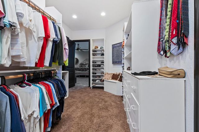 29533 E Chapman Way, Escalon, CA 95320