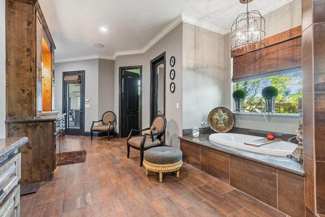 29533 E Chapman Way, Escalon, CA 95320