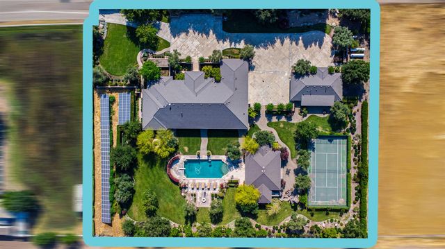 29533 E Chapman Way, Escalon, CA 95320