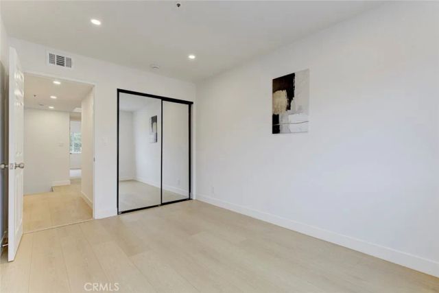 15044 Nordhoff Street 8, North Hills, CA 91343