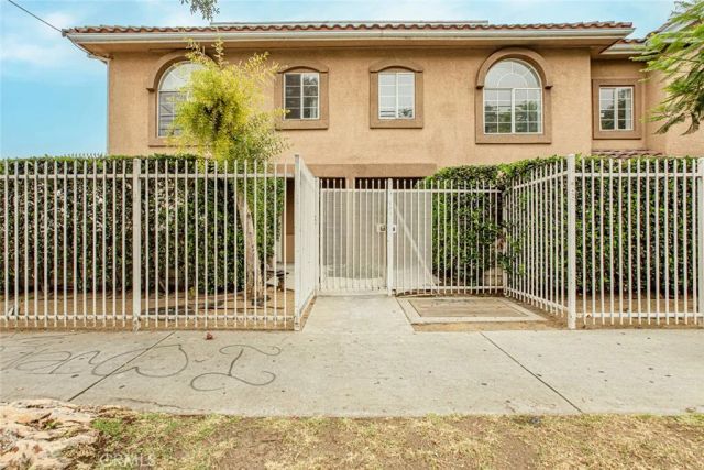 15044 Nordhoff Street 8, North Hills, CA 91343