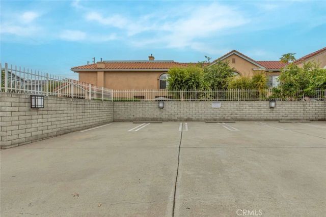 15044 Nordhoff Street 8, North Hills, CA 91343