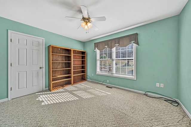 25 Walnut Landing CIR, Hardy, VA 24101