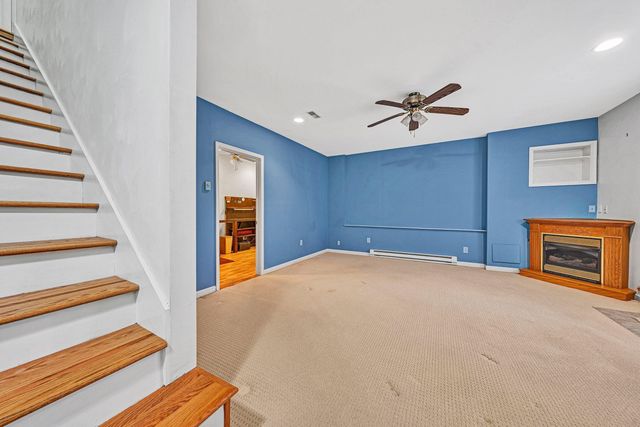 25 Walnut Landing CIR, Hardy, VA 24101