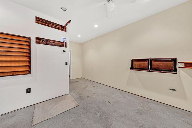 25 Walnut Landing CIR, Hardy, VA 24101