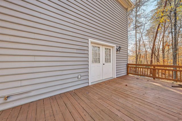 25 Walnut Landing CIR, Hardy, VA 24101