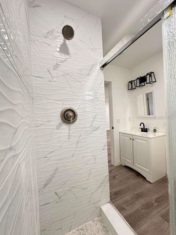 2100 AUBURN STREET S, St Petersburg, FL 33712