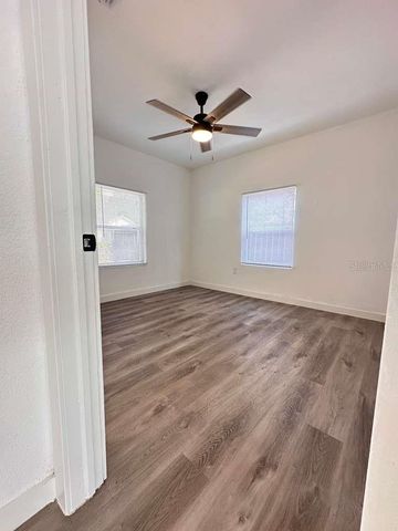 2100 AUBURN STREET S, St Petersburg, FL 33712