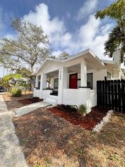 2100 AUBURN STREET S, St Petersburg, FL 33712