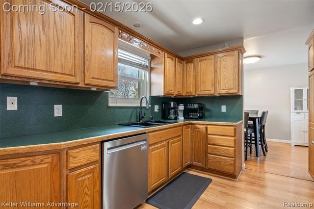 3801 Tara Drive, Highland, MI 48356