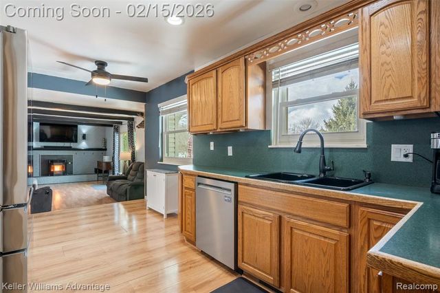 3801 Tara Drive, Highland, MI 48356