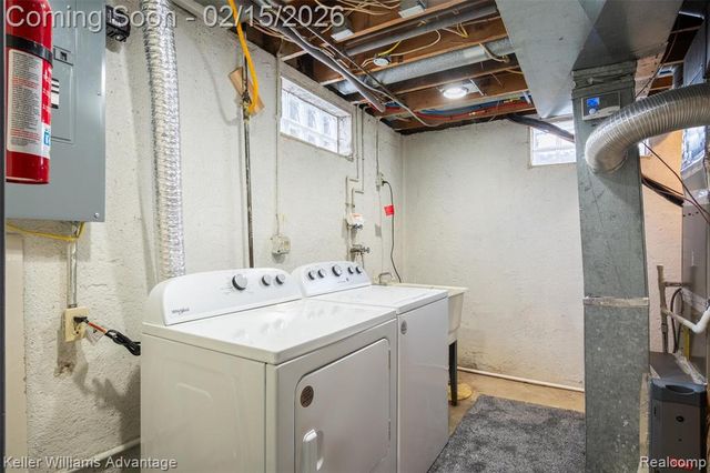 3801 Tara Drive, Highland, MI 48356