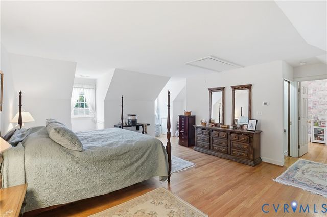 240 Vinita Cir, Henrico, VA 23238