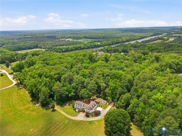 240 Vinita Cir, Henrico, VA 23238