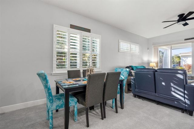 2437 YELLOW BRICK ROAD, St Cloud, FL 34772