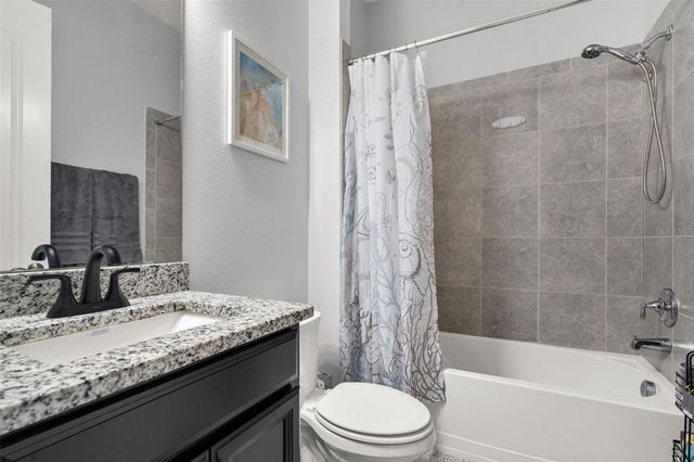 2437 YELLOW BRICK ROAD, St Cloud, FL 34772