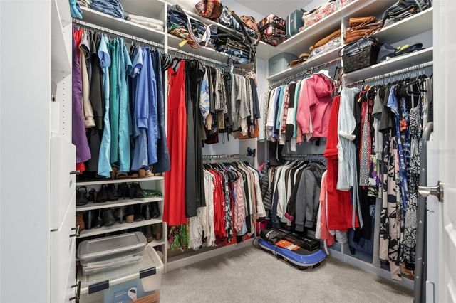 2437 YELLOW BRICK ROAD, St Cloud, FL 34772