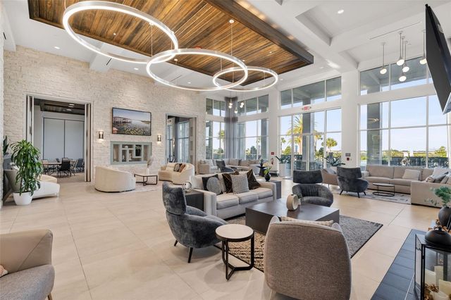 2437 YELLOW BRICK ROAD, St Cloud, FL 34772