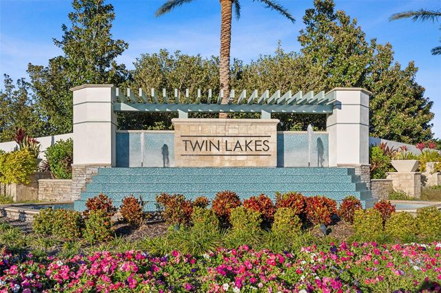 2437 YELLOW BRICK ROAD, St Cloud, FL 34772