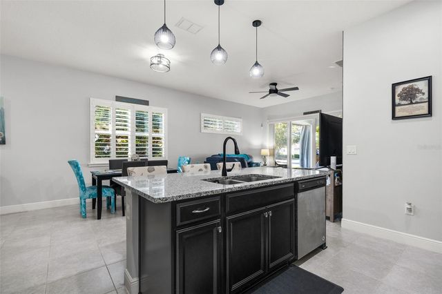 2437 YELLOW BRICK ROAD, St Cloud, FL 34772