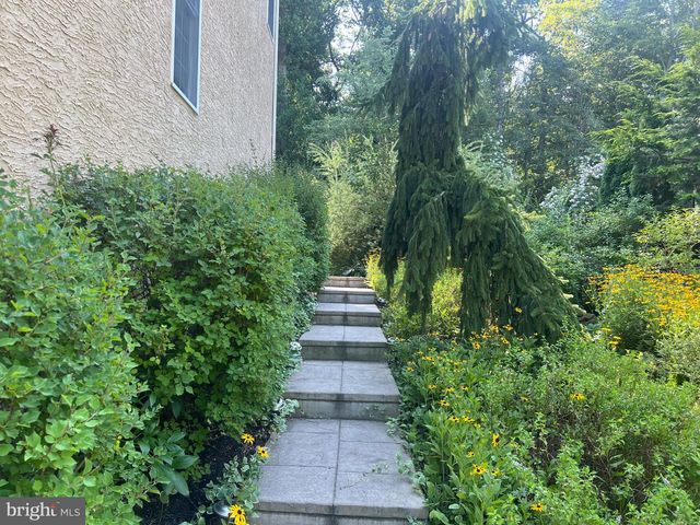 3727 GREEN RIDGE RD, Furlong, PA 18925