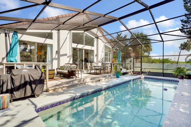 106 Spoonbill Point Ct, St Augustine, FL 32080